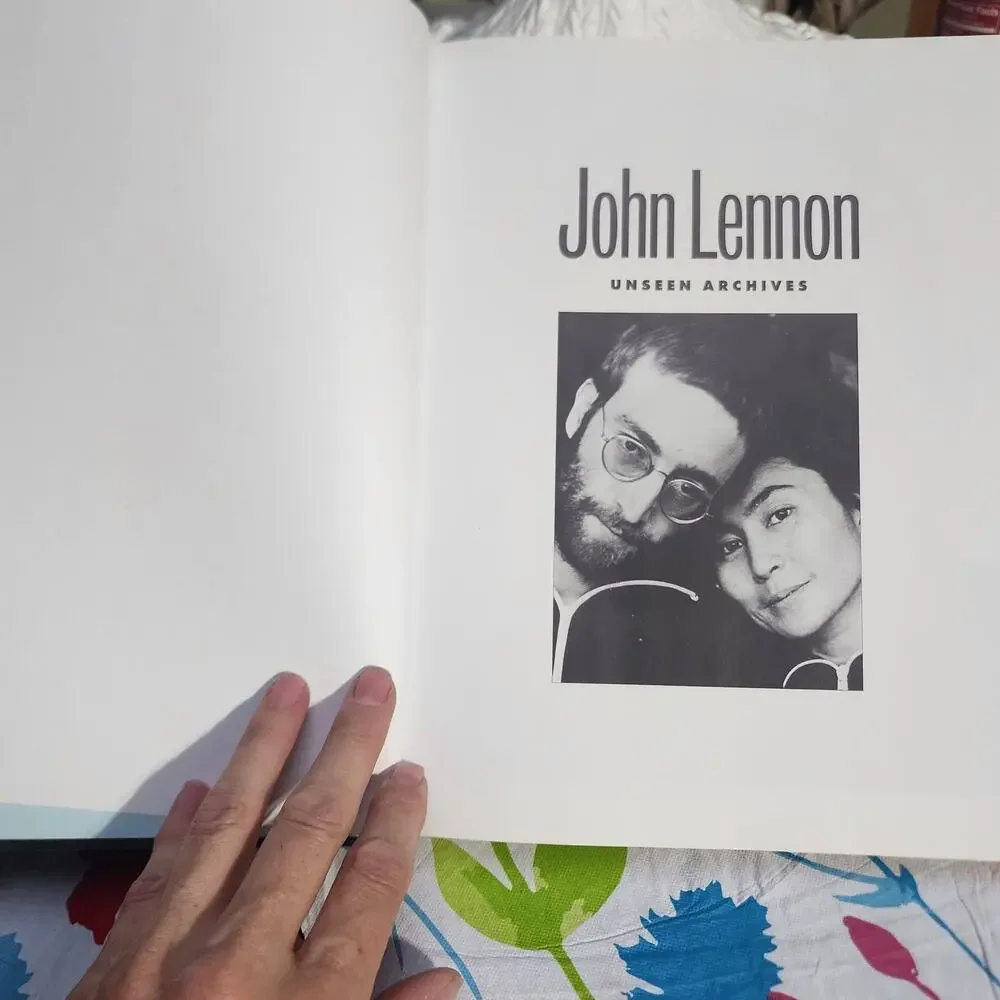 John Lennon UNSEEN ARCHIVES (Hardcover)